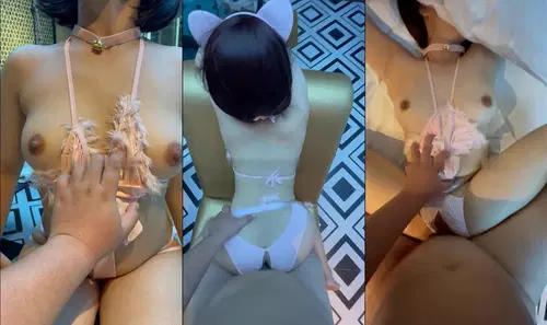 Bé nữ sinh nhỏ nhắn dễ thương thích làm mèo con đeo lục lạc